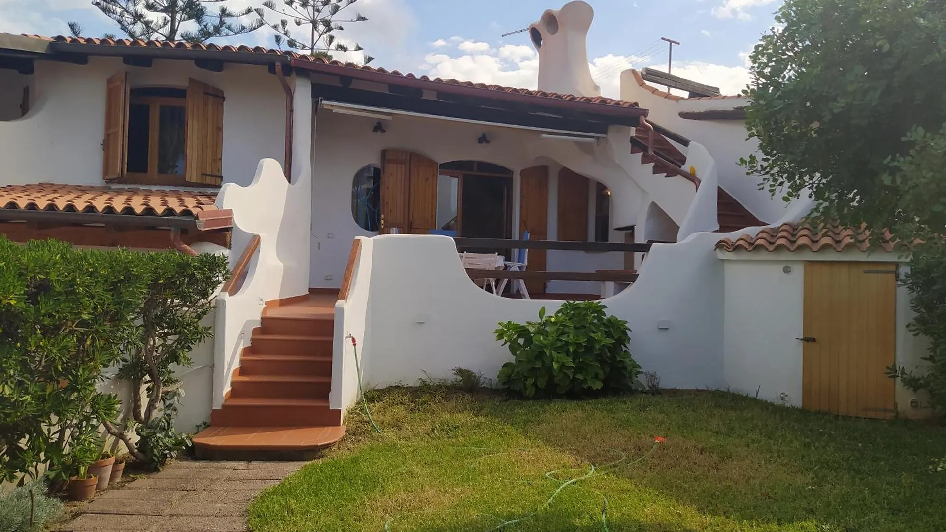 Mediterranean Villa In Sardinia Valledoria