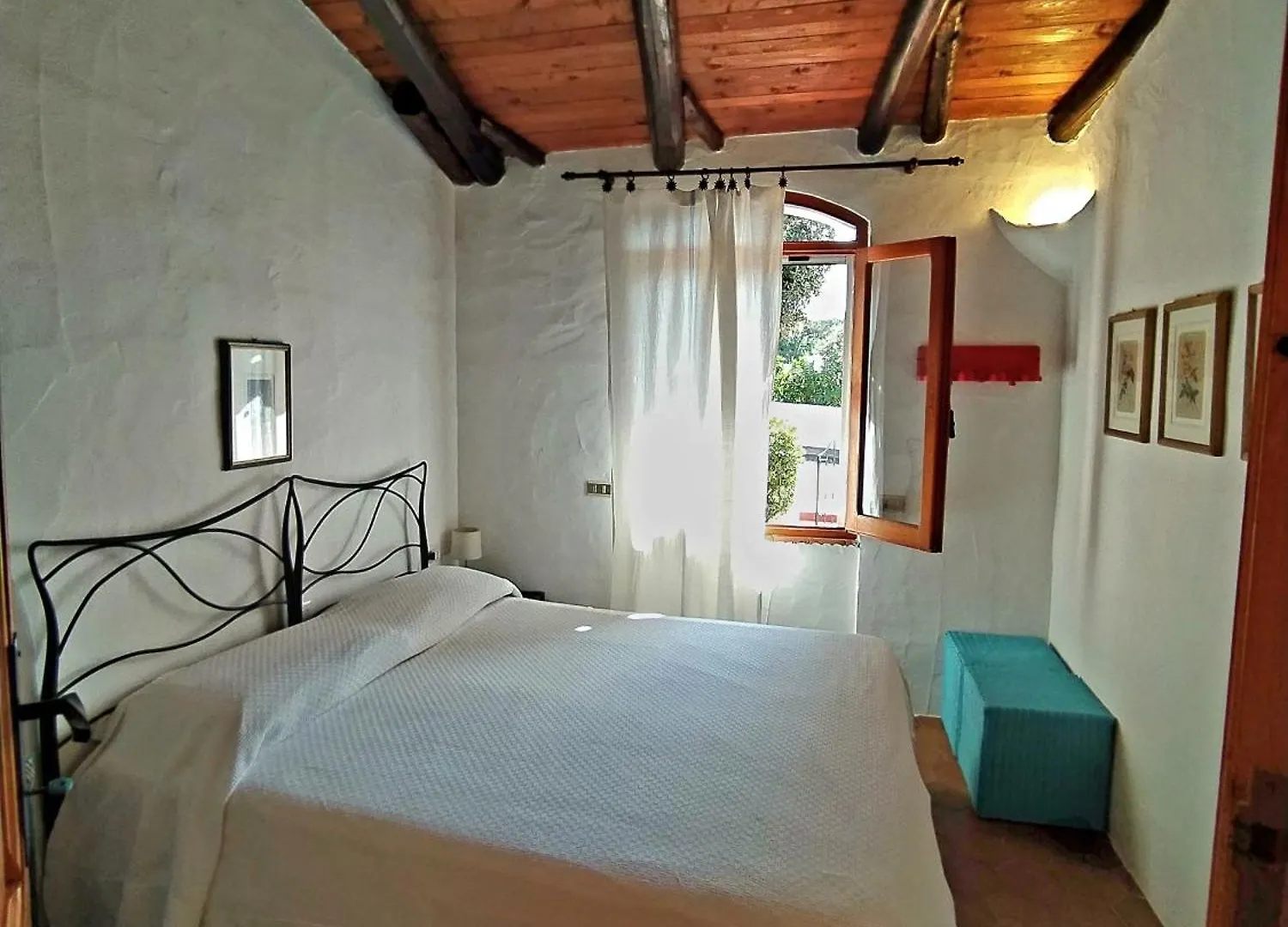 Mediterranean Villa In Sardinia Valledoria