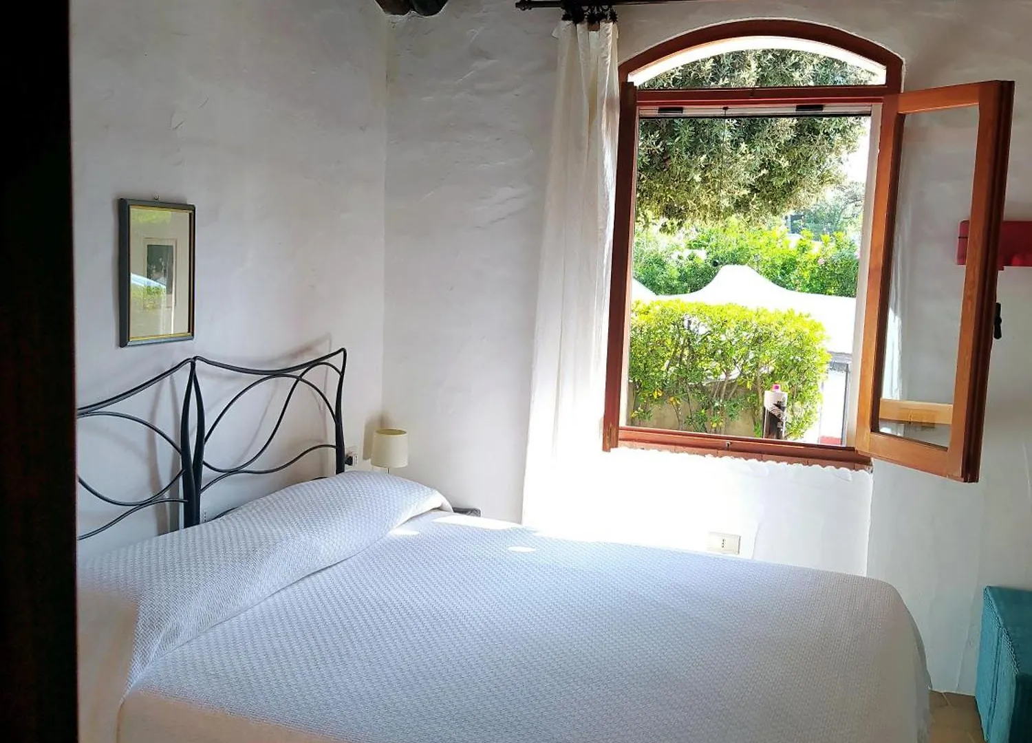 Mediterranean Villa In Sardinia Valledoria