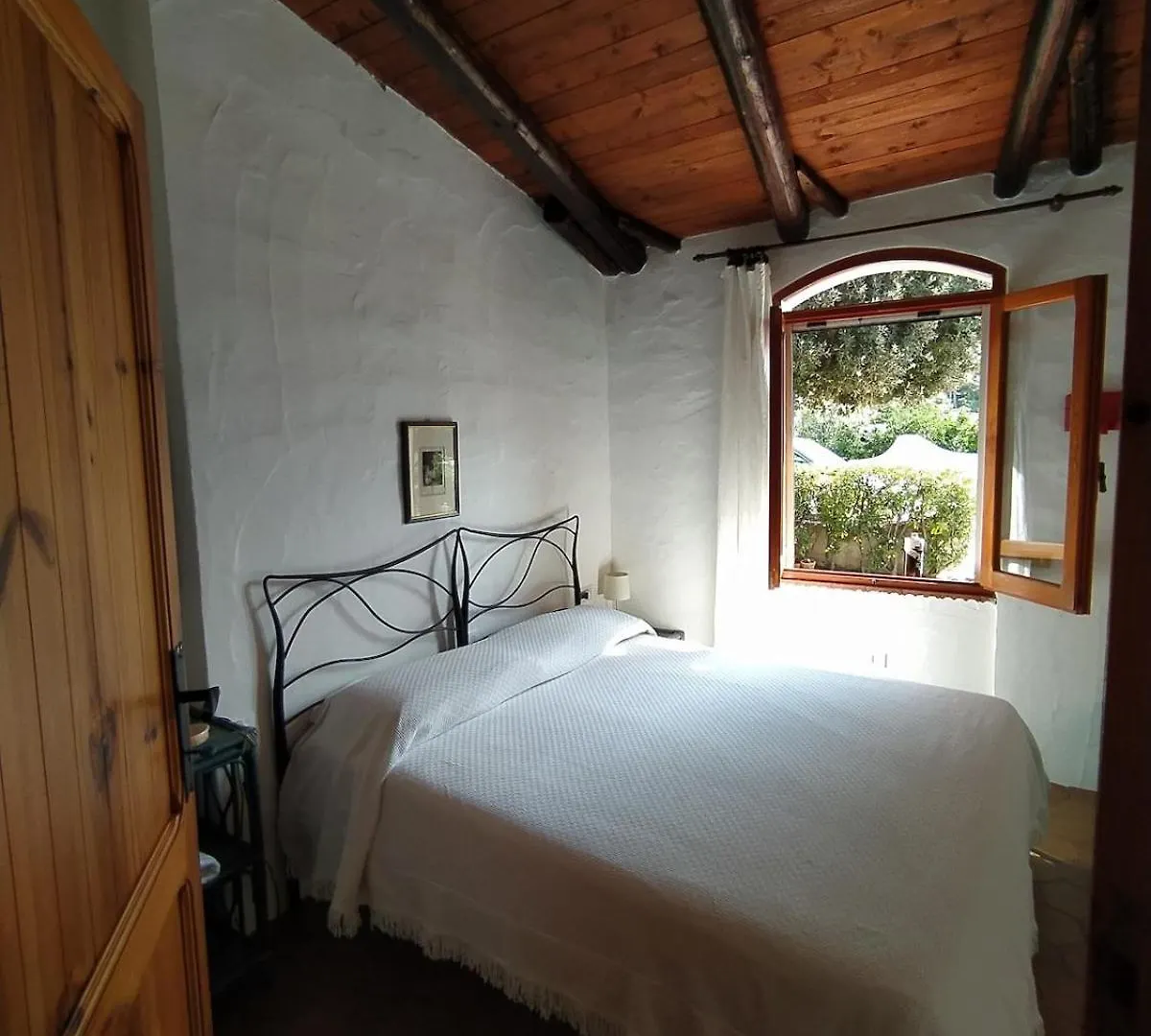 Mediterranean Villa In Sardinia Valledoria  Italy